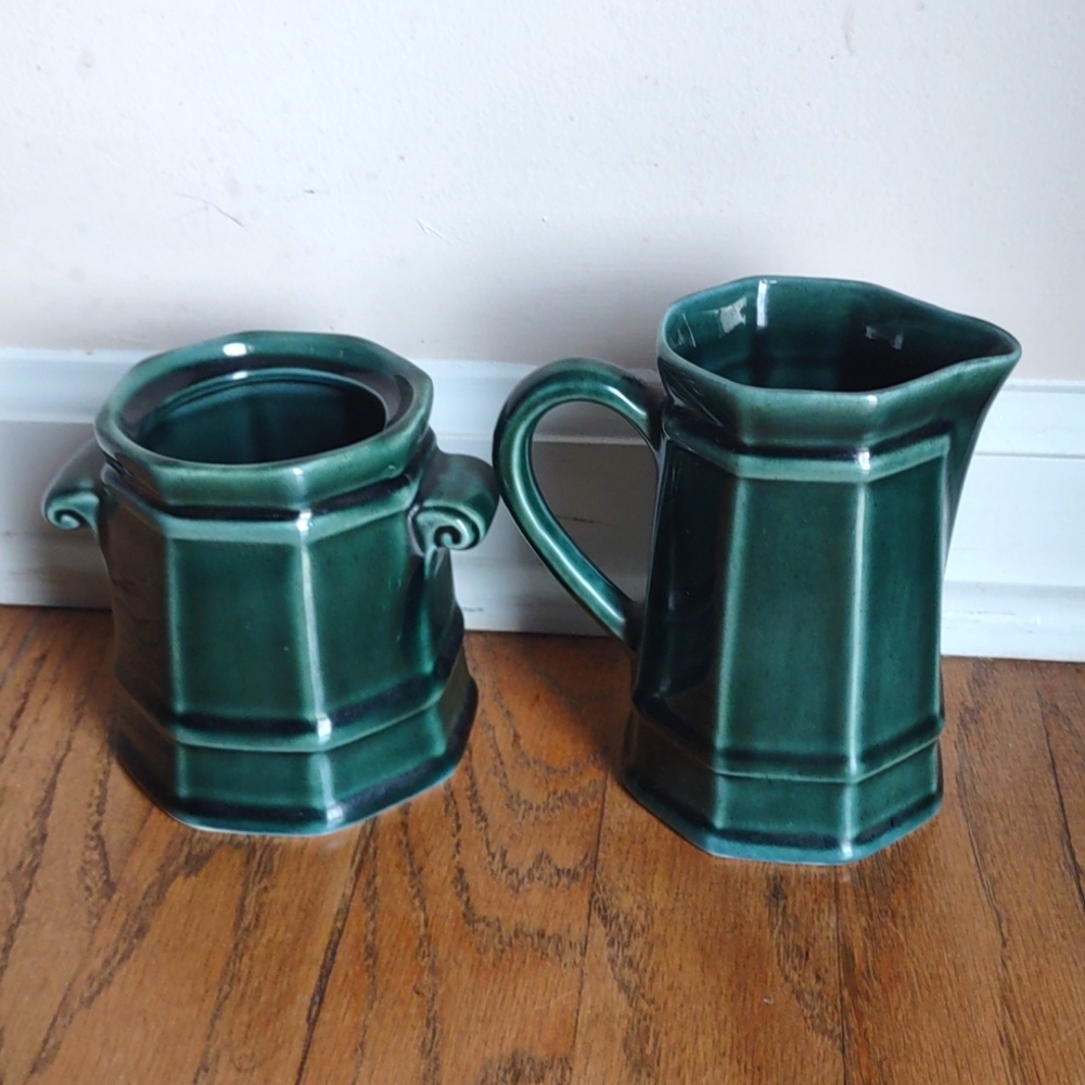 Vintage Pfaltzgraff Heritage Williamsburg Blue Green Cream and Sugar Set